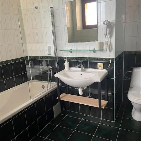 Kmeller 3* Brzuchowice